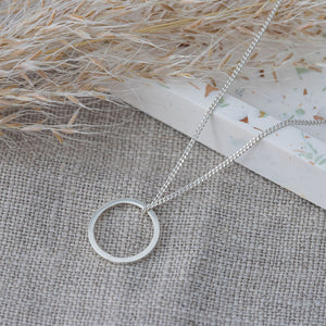 You added <b><u>Small Circle Necklace - Silver</u></b> to your cart.
