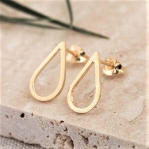 You added <b><u>Teardrop Stud Earrings - Gold</u></b> to your cart.