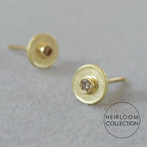 You added <b><u>Helena Earstuds - Light Cognac</u></b> to your cart.