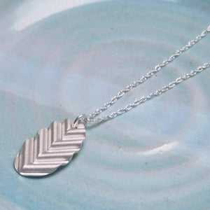 You added <b><u>Alder Pendant - Silver</u></b> to your cart.