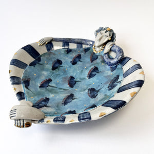 You added <b><u>Contented Dishy Lady</u></b> to your cart.