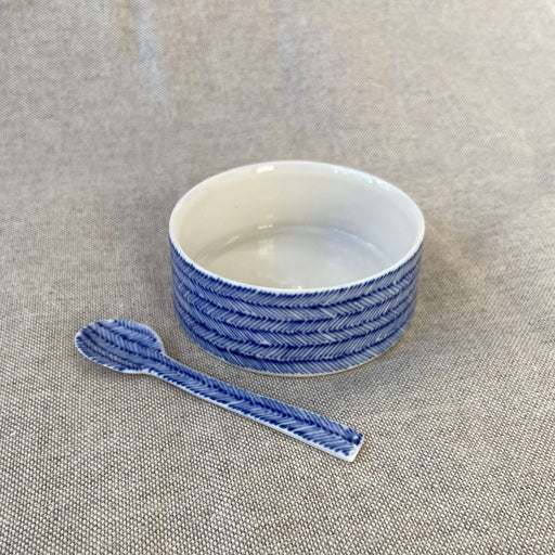 Herringbone Spice Pot and Spoon by Tamsin Arrowsmith-Brown, a white porcelain dish with blue herringbone pattern and matching spoon. | Handmade ceramics at The Biscuit Factory Newcastle