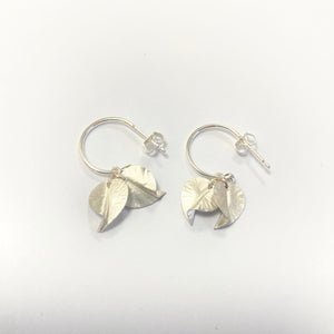 You added <b><u>Tiny Leaves Hoops | Silver</u></b> to your cart.
