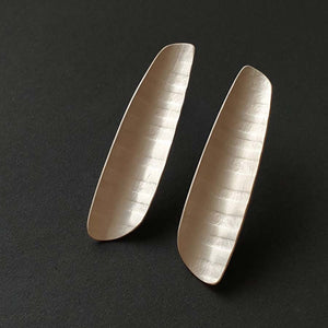 You added <b><u>Razor Earrings</u></b> to your cart.